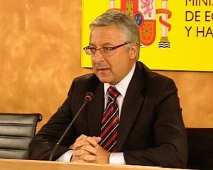 Blanco critica la visita de Aznar a Melilla