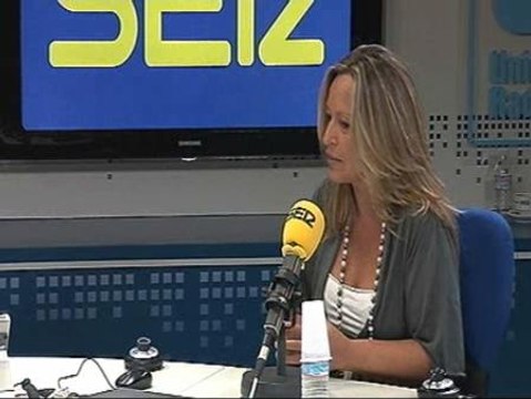 Jiménez ve compatible el ministerio de Sanidad y la candidatura a las primarias del PSOE