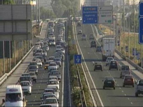 Agosto vuelve a llenar las carreteras de veraneantes