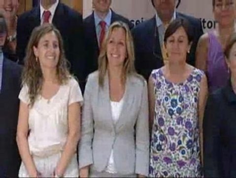 Sanidad prohíbe la venta de bollos en colegios