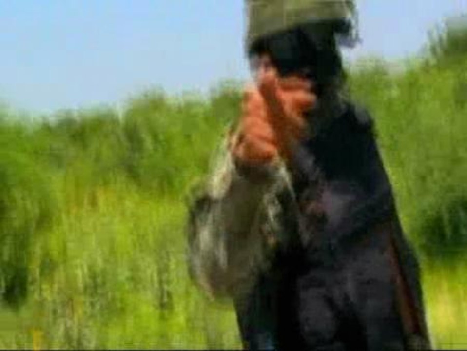 Insultos y empujones para evitar que graben unas imágenes