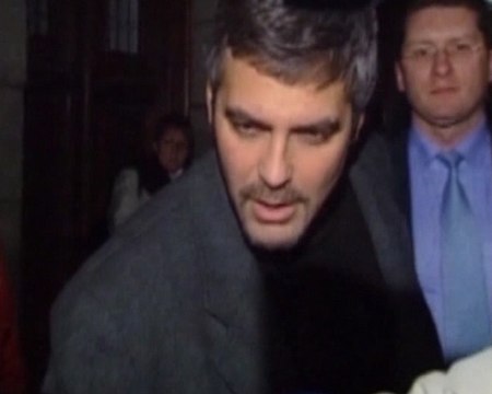 Premian la labor humanitaria de George Clooney