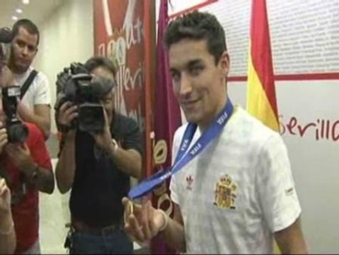 Jesús Navas: 'Quiero volver con mi familia a donde hemos jugado la final'