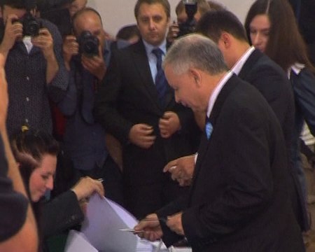 Polonia entre Kaczynski y Komorowski