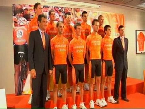 Euskaltel parte hacia el Tour con la maleta llena de ilusiones