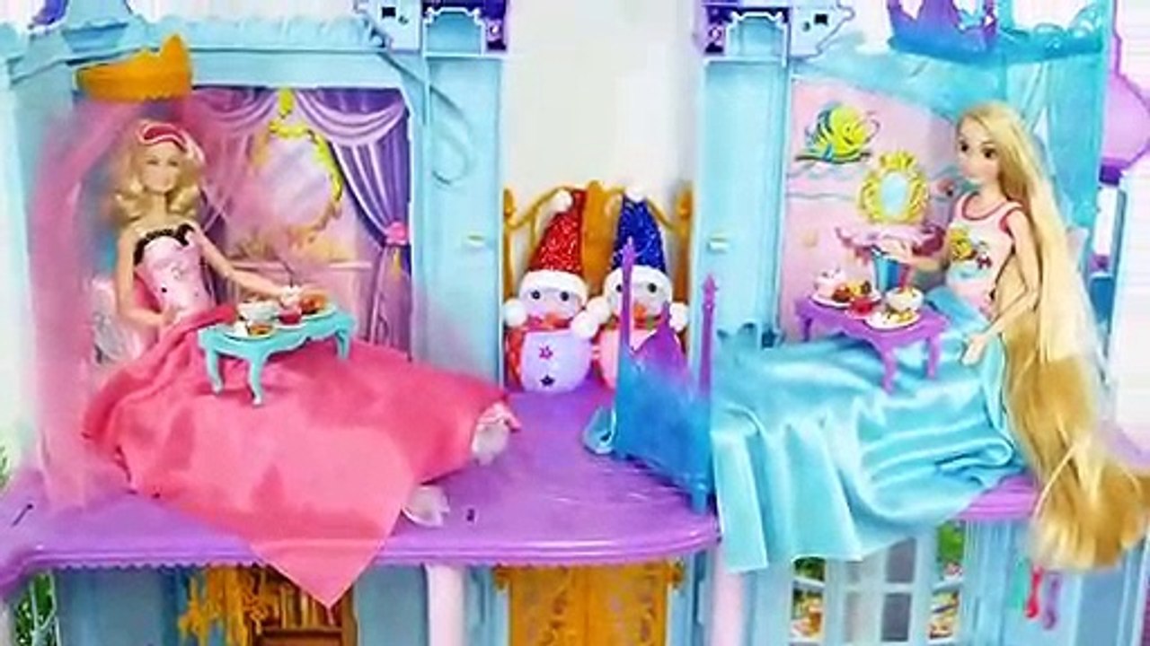 La princesse Raiponce Barbie Poupée - Château de Princesses de Robe de Danse Et de Kastil putri Castelo da princesa