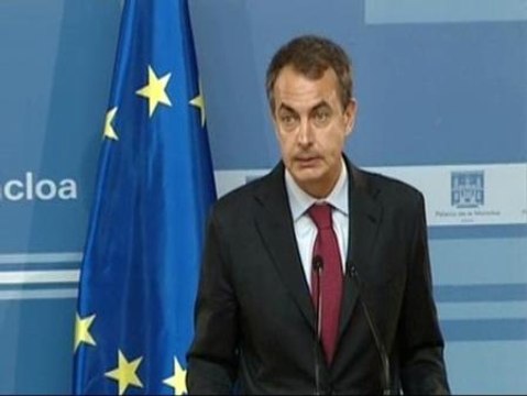 Zapatero exige respeto a los servicios mínimos