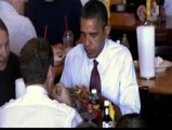 Obama y Medvedev hablan de trabajo entre hamburguesas