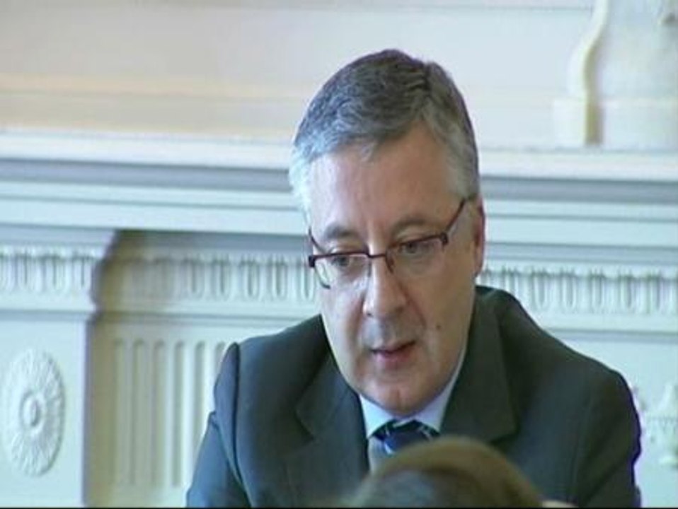 Blanco pide una respuesta "proporcionada" a la reforma laboral