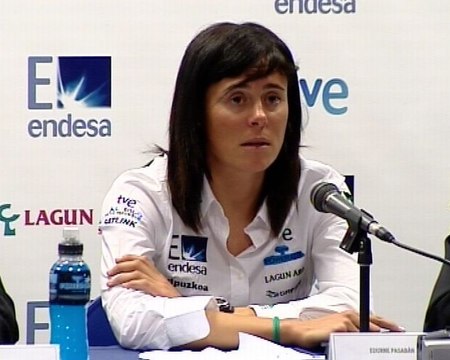 Edurne Pasabán vuelve a España