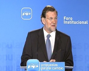 "Zapatero no resiste el más mínimo examen"