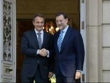 Zapatero y Rajoy, juntos en Moncloa