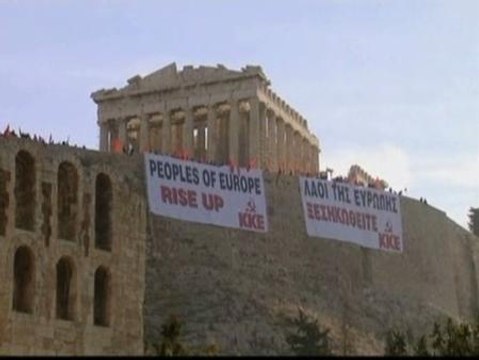 Manifestaciones en distintos puntos de Atenas
