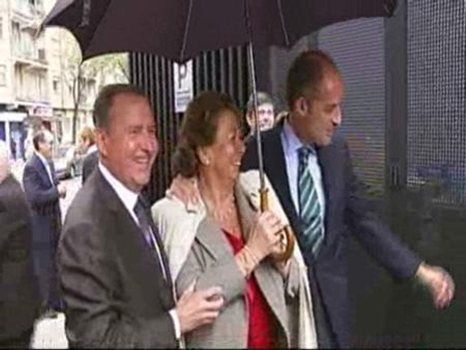 Barberá y Camps: "Cantando bajo la lluvia"