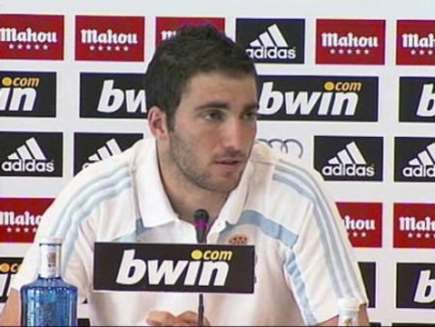 Higuaín se sorprende de las ausencias de Gago, Benzema y Marcelo con sus selecciones