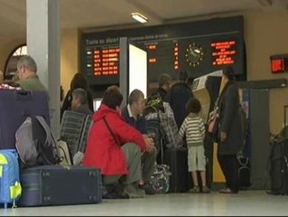 El caos aéreo comienza a recuperarse