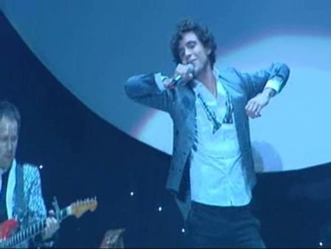 Mika hace las delicias de sus seguidores