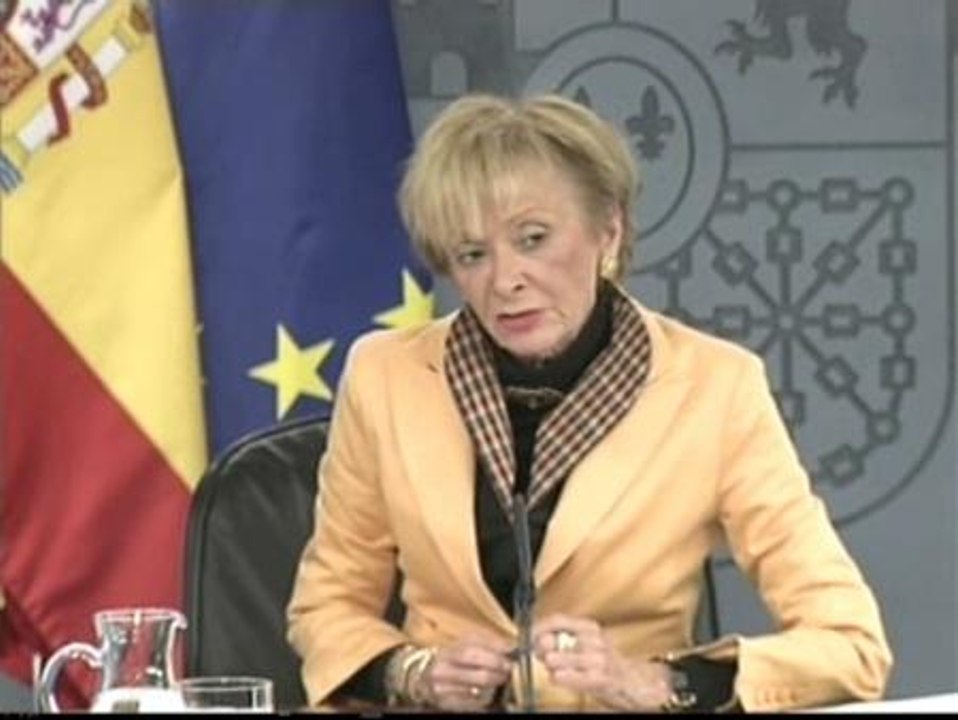 De la Vega considera que el debate social y la actuación del TS contra Garzón son compatibles