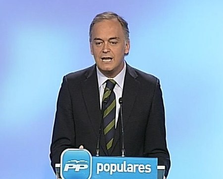 Pons insiste en que Bono muestre su patrimonio