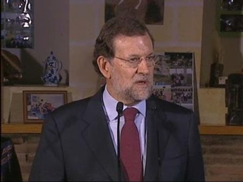 Rajoy califica el acto de apoyo a Garzón de antidemocrático