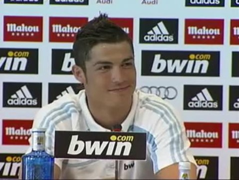 Cristiano Ronaldo: Soy más alto y ancho que Messi