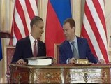 EEUU y Rusia firman el nuevo tratado de reducción de armas nucleares