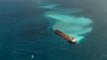 Un carguero chino deja manchas de crudo en las aguas del Gran Arrecife de Coral