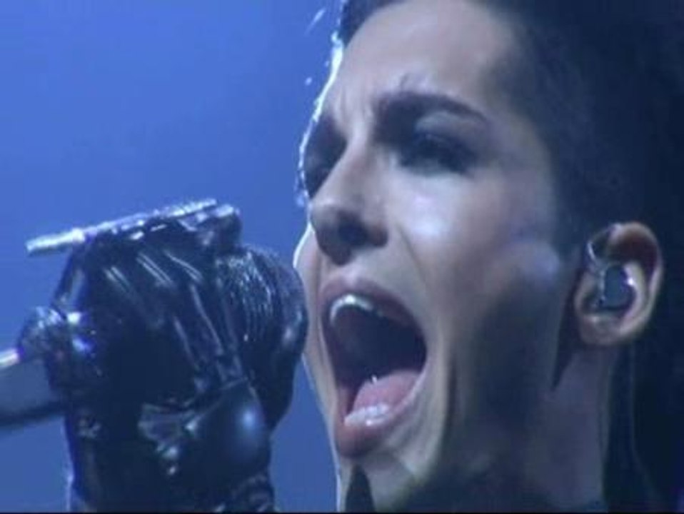 Miles de adolescentes disfrutan en Barcelona de Tokio Hotel