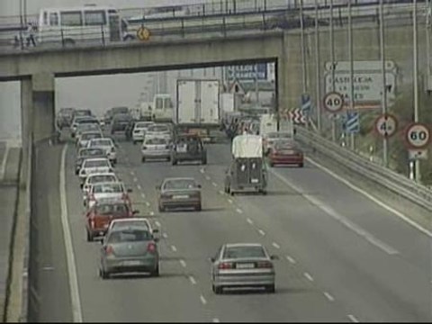 La DGT desplegará 9.800 agentes de la Guardia Civil, 500 más que el año pasado