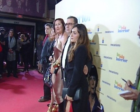 Famosos arropan el estreno La isla interior