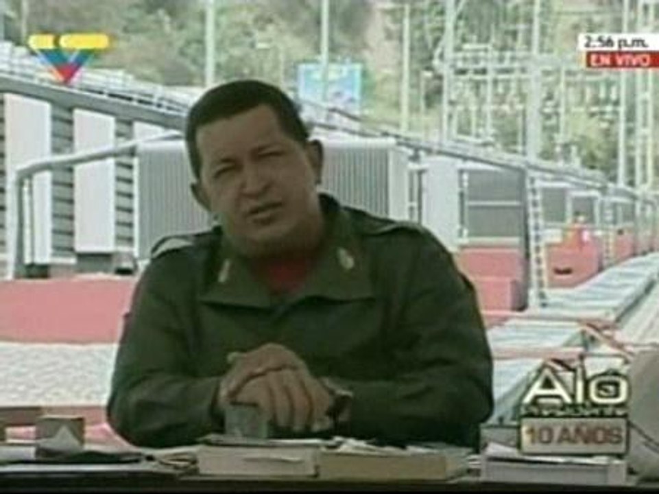 Chávez pide a la Reina Isabel II que abandone las Malvinas