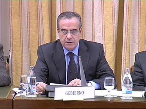 Corbacho cree que debería revisarse el periodo de cálculo de las pensiones