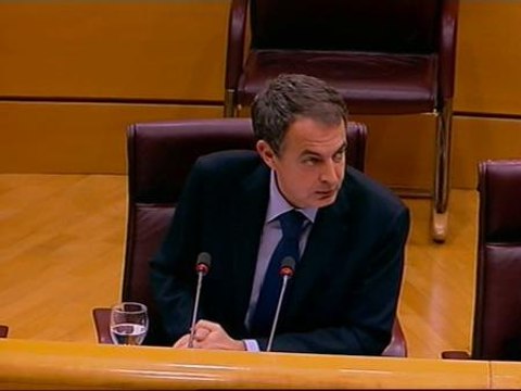 Zapatero anuncia la prórroga de los 420 euros para parados