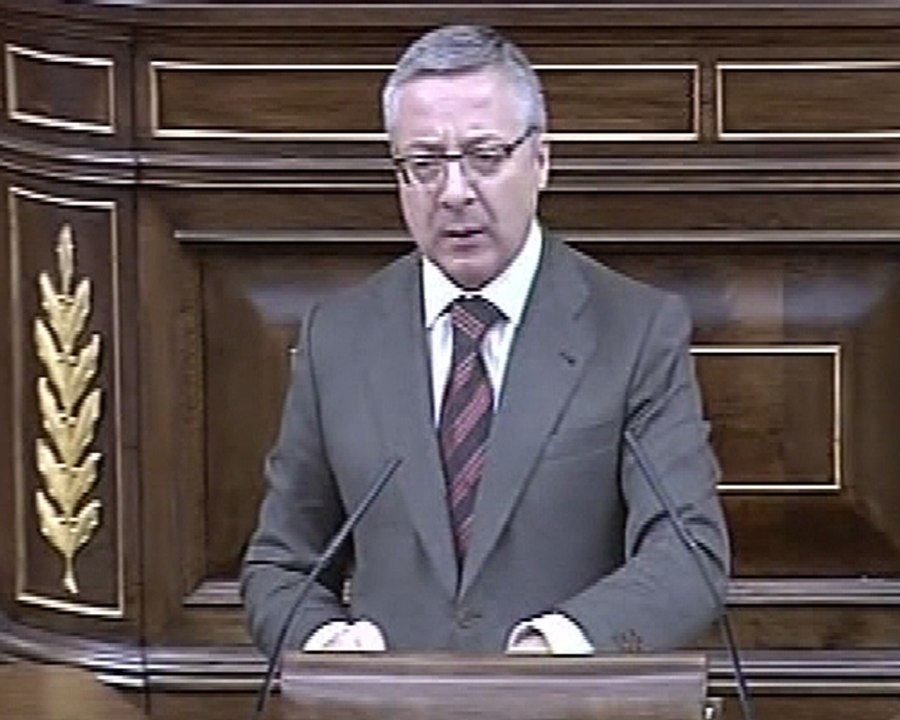 "Prefiero recortes en carreteras que en estudiantes"