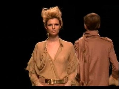 Ion Fiz presenta su colección en Cibeles