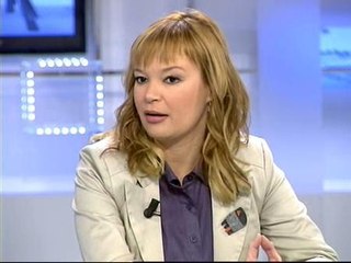 Pajín asegura que el Gobierno escuchará a "todos los que salgan a la calle"