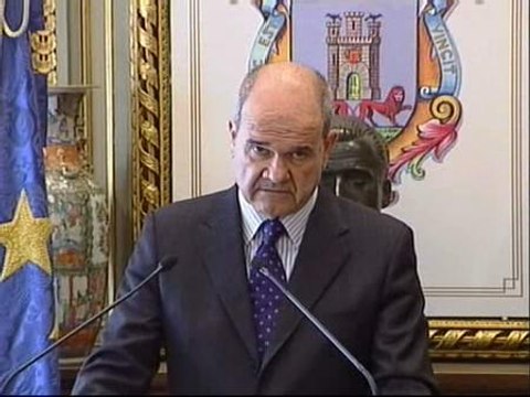 Dirigentes socialistas afirman que el único competente para remodelar el Ejecutivo es Zapatero