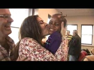 Los tres niños haitianos adoptados por familias murcianas ya  están en su nueva casa