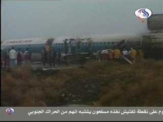 Al menos 46 heridos al incendiarse un avión en Irán