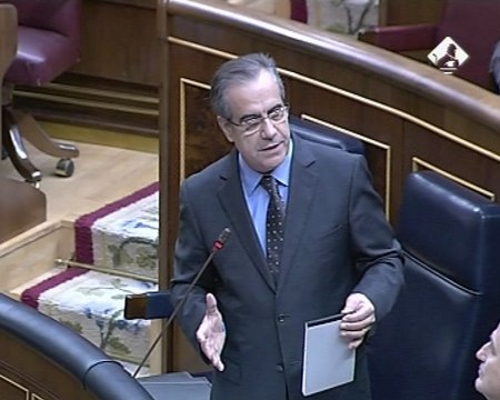 Corbacho pide consenso por las pensiones