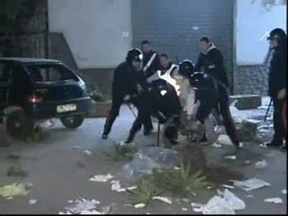 Noche de disturbios en el sur de Italia