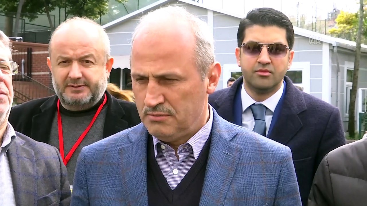 Ulaştırma ve Altyapı Bakanı Cahit Turhan, oyunu kullandı - İSTANBUL