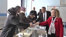 MHP Nevşehir Belediye Başkan Adayı Kılıç Oyunu Kullandı