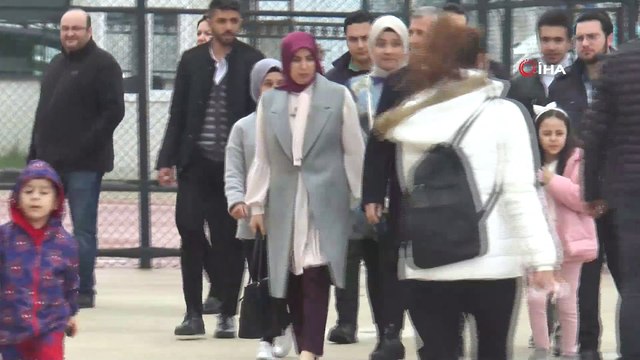 Başkan Mehmet Tahmazoğlu ailesiyle birlikte oyunu kullandı