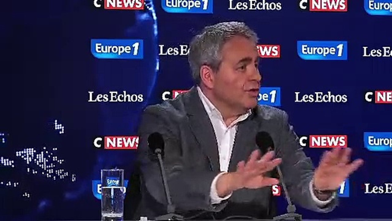 "Sacrés enfoirés", "champions pour foutre le bordel" : Xavier Bertrand fustige les Brexiters britanniques