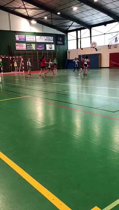 -11 filles contre Tyrosse