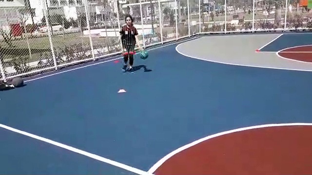 YDK 1