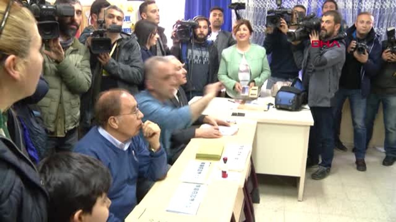 CHP Lideri Kemal Kılıçdaroğlu Oy Kullandı, Açıklama Yaptı