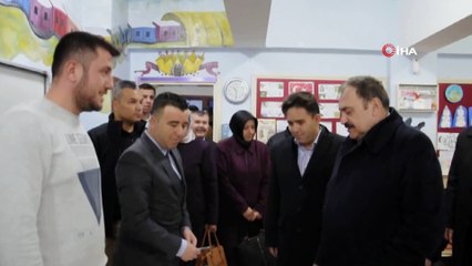 Eski Bakan Eroğlu baba ocağı Şuhut’ta oyunu kullandı