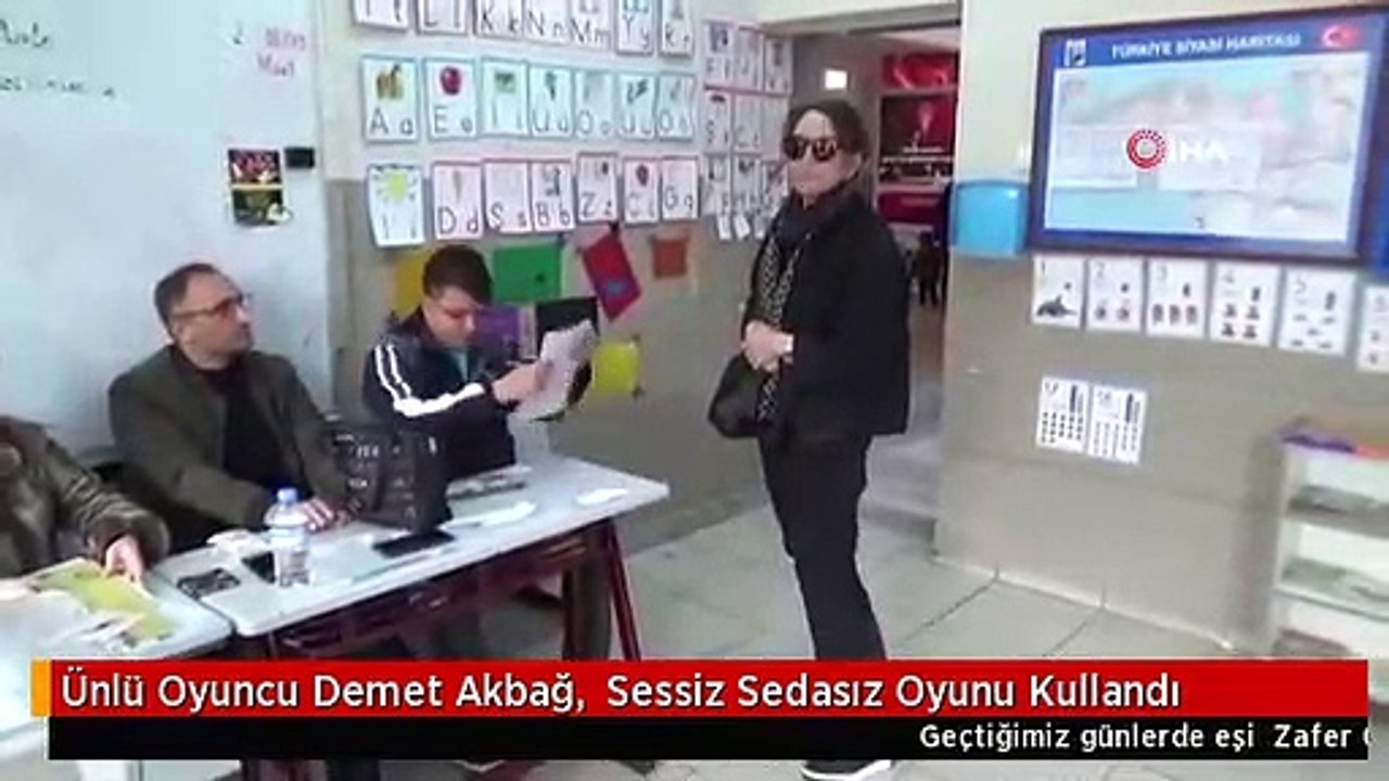 Bütün ünlüler poz verirken, usta isim sessiz sedasız oyunu kullandı